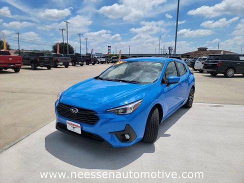 Used 2024 Subaru Impreza 2.0i Sport AWD/4WD image 3