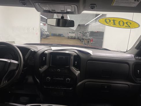 Used 2019 Chevrolet Silverado 1500 Custom Trail Boss w/ Custom Convenience Package image 22