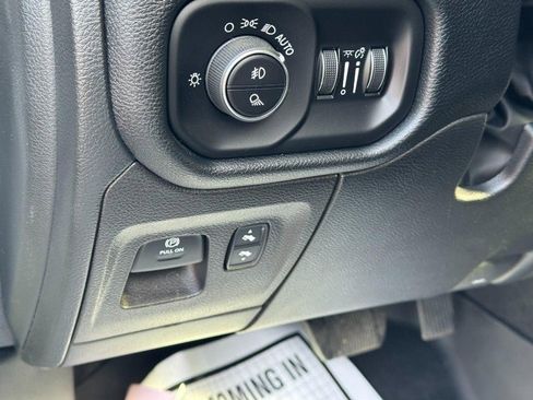 Used 2022 RAM 1500 Laramie image 17
