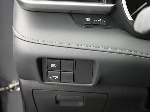 Used 2022 Toyota Highlander XSE image 36