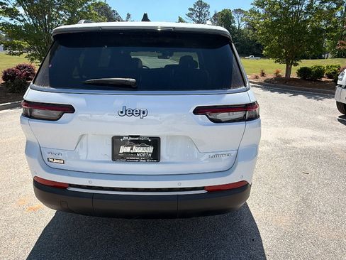 New 2026 Jeep Grand Cherokee L Limited AWD/4WD image 9