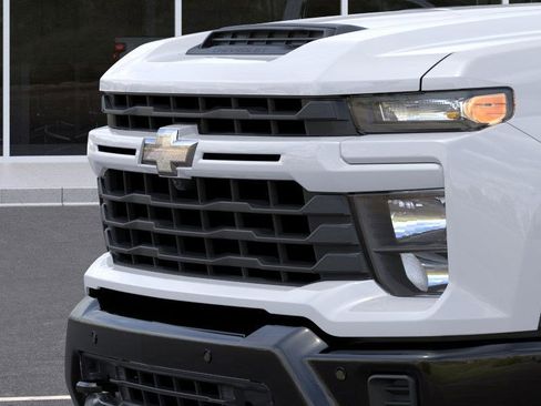 New 2026 Chevrolet Silverado 2500 Custom image 13