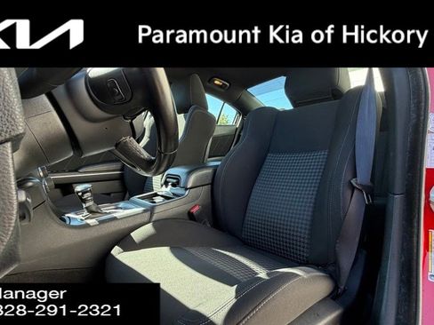 Used 2023 Dodge Charger GT image 3