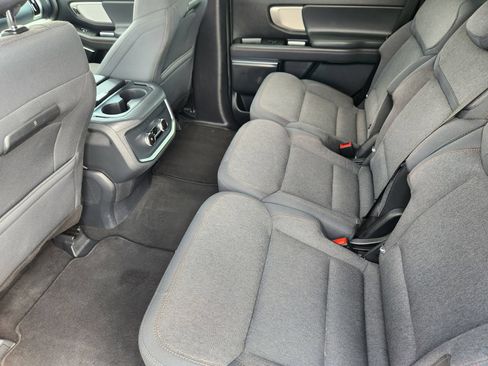 Certified 2025 Ford Expedition Active AWD/4WD image 31