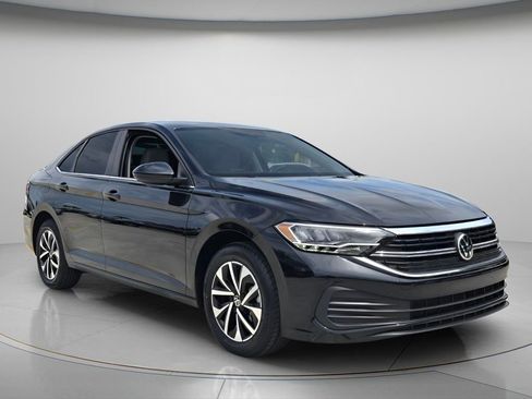Used 2023 Volkswagen Jetta S FWD image 9