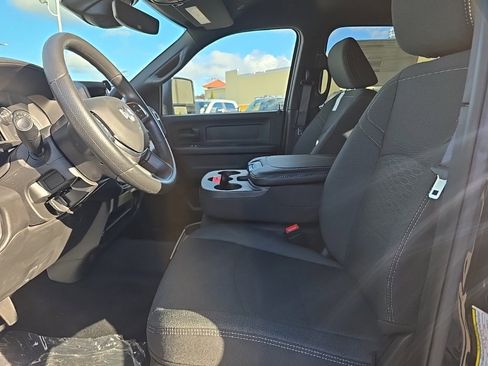 New 2026 RAM 3500 Tradesman image 19