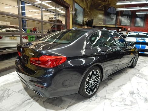 Used 2020 BMW 540i xDrive w/ M Sport Package image 4