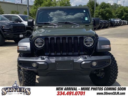 Used 2021 Jeep Wrangler Unlimited Sport AWD/4WD image 2