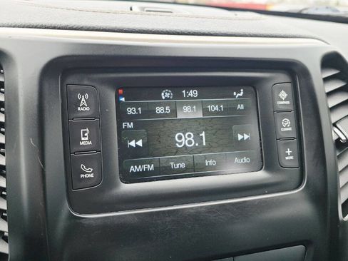 Used 2016 Jeep Cherokee Sport w/ Cold Weather Group AWD/4WD image 15