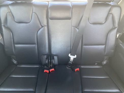 Used 2023 Kia Telluride S FWD image 17