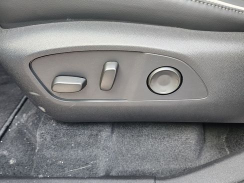 New 2026 Buick Enclave Sport Touring w/ Power Package image 18