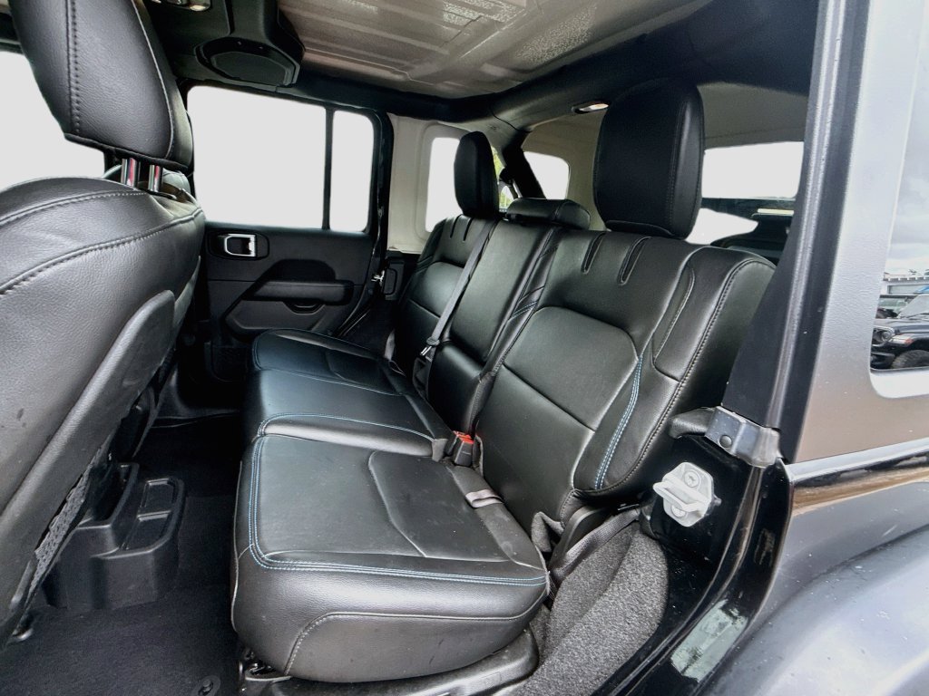 Used 2023 Jeep Wrangler Unlimited Rubicon 4xe w/ Cold Weather Group AWD/4WD image 24