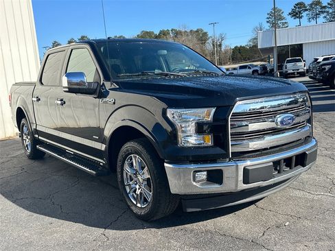 Used 2017 Ford F150 Lariat image 4