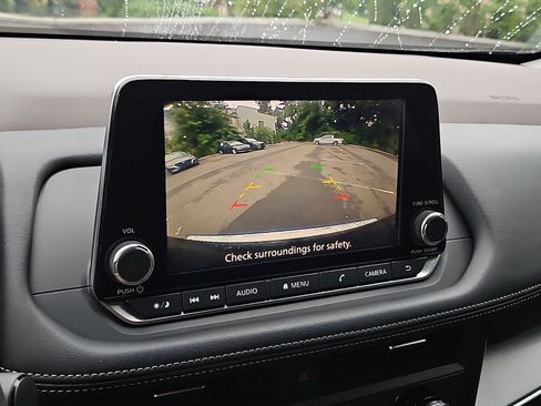 Certified 2023 Nissan Rogue SV AWD/4WD image 17