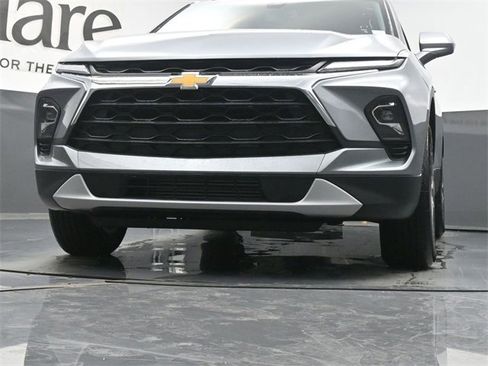New 2026 Chevrolet Blazer LT w/ Convenience Package image 34