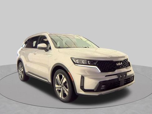 Used 2022 Kia Sorento SX w/ Panoramic Sunroof Package AWD/4WD image 9