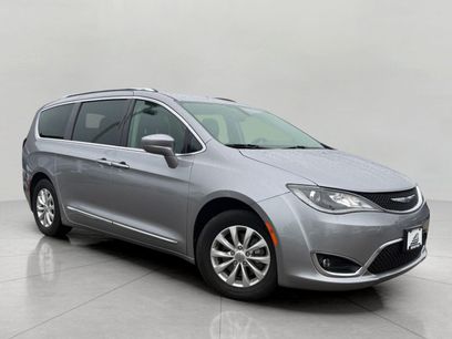 Used 2018 Chrysler Pacifica Touring-L Plus