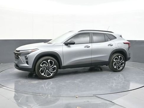 New 2026 Chevrolet Trax RS w/ Driver Confidence Package image 7