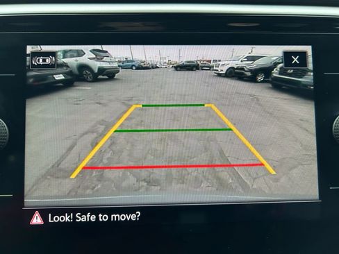 Used 2022 Volkswagen Atlas Cross Sport SEL R-Line image 19