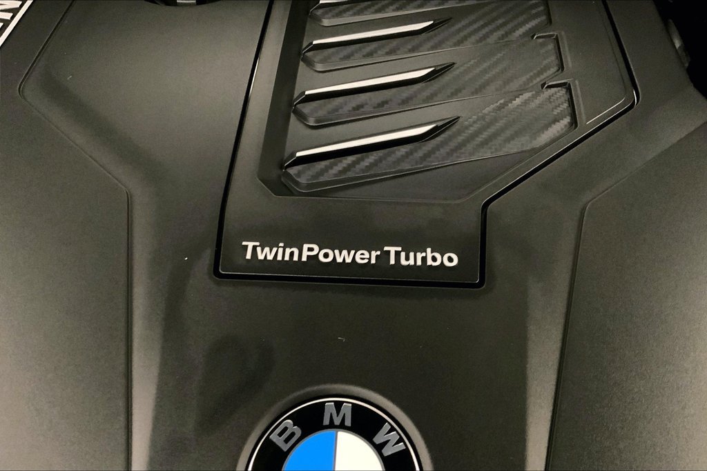 Used 2019 BMW X5 xDrive40i w/ M Sport Package AWD/4WD image 31