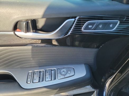 Used 2023 Hyundai Palisade Calligraphy w/ Cargo Package image 11