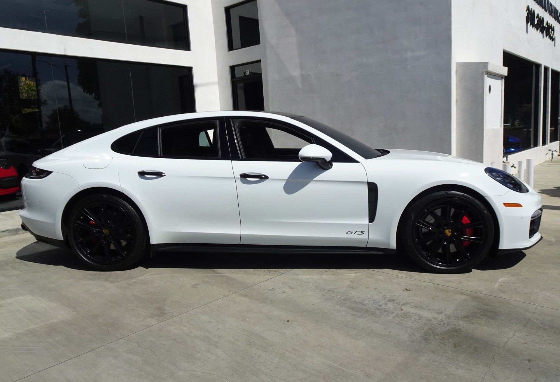 Used 2019 Porsche Panamera GTS AWD/4WD image 9