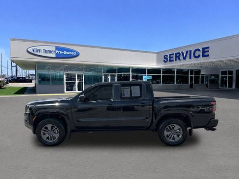 Used 2025 Nissan Frontier SV AWD/4WD image 5
