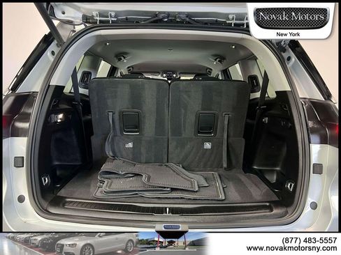 Used 2023 Jeep Grand Cherokee L Limited AWD/4WD image 12