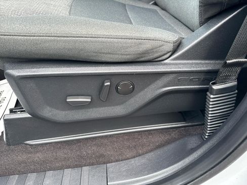 Used 2021 Ford F150 XLT w/ Equipment Group 302A High image 19