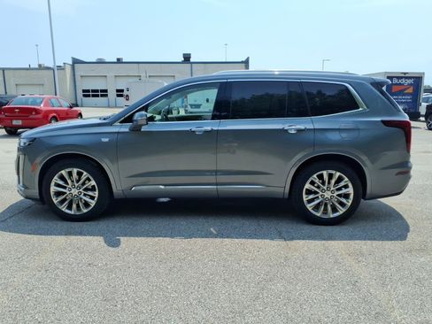 Used 2021 Cadillac XT6 Premium Luxury FWD image 4