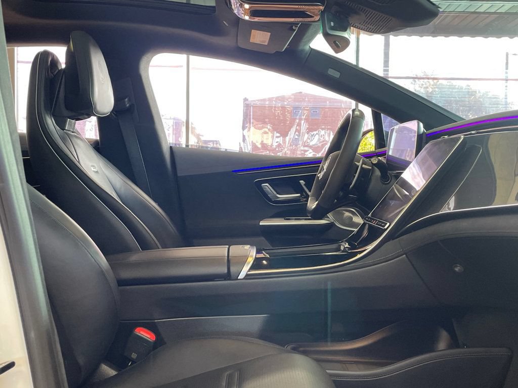 Used 2023 Mercedes-Benz EQE AMG 4MATIC Sedan image 24
