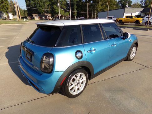 Used 2015 MINI Cooper S image 32