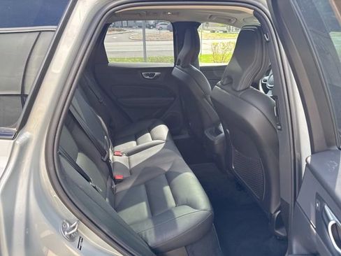 Certified 2025 Volvo XC60 B5 Plus AWD/4WD image 11