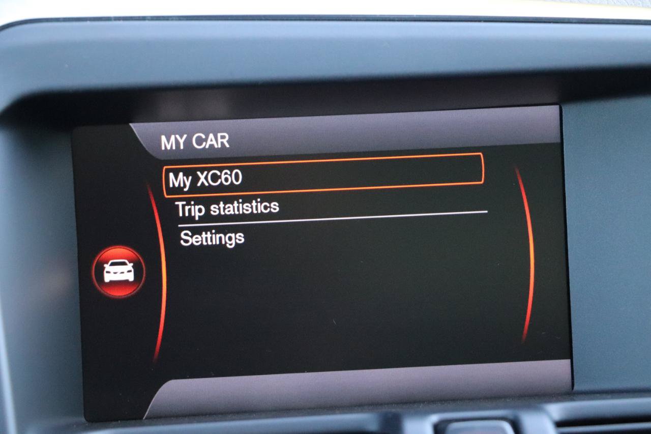 Used 2012 Volvo XC60 3.2 AWD/4WD image 17