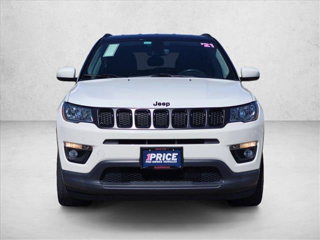 Used 2021 Jeep Compass Latitude FWD image 2