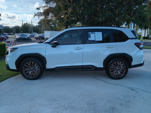 Used 2025 Subaru Forester Sport w/ Popular Package #1 AWD/4WD image 7
