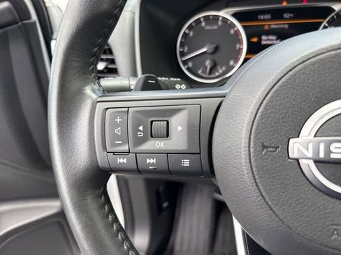 Used 2024 Nissan Rogue SV w/ SV Premium Package AWD/4WD image 25