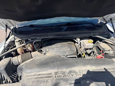 Used 2022 RAM 2500 Tradesman AWD/4WD image 25