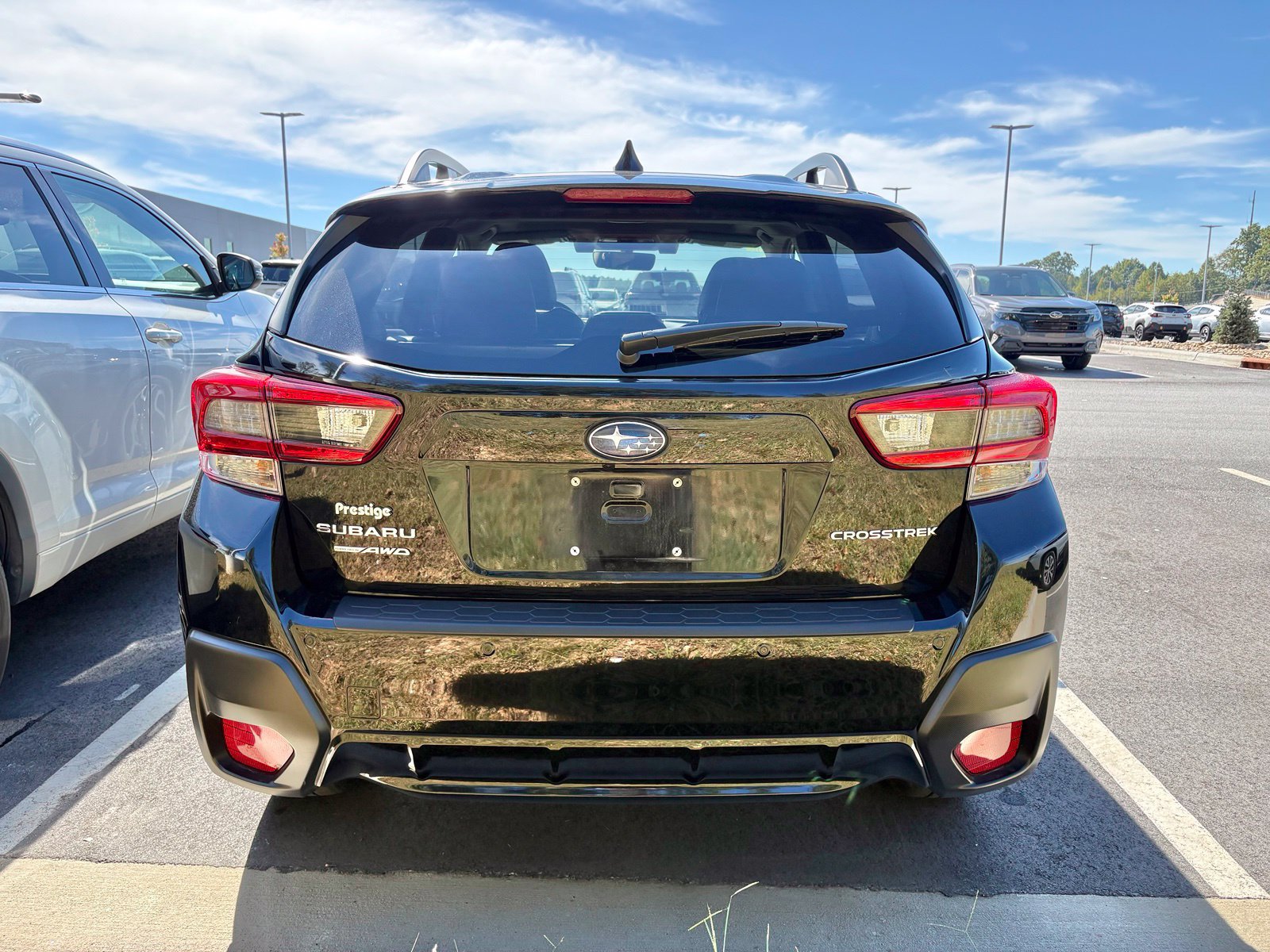 Used 2020 Subaru Crosstrek 2.0i Limited w/ Moonroof Package w/Navigation AWD/4WD image 5