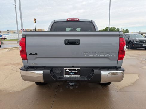 Used 2020 Toyota Tundra SR5 w/ SR5 Upgrade Package image 4