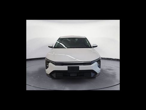 Used 2025 Kia K4 FWD image 9