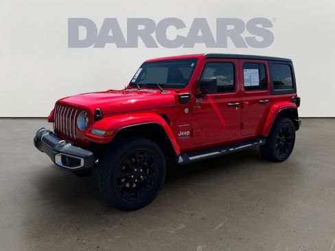Used 2022 Jeep Wrangler Unlimited Sahara image 3