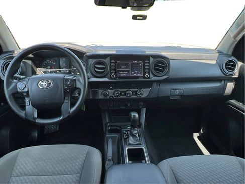 Used 2021 Toyota Tacoma SR AWD/4WD image 33