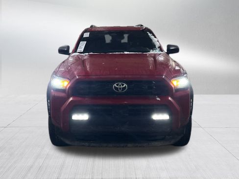 Used 2025 Toyota 4Runner TRD Off-Road image 2
