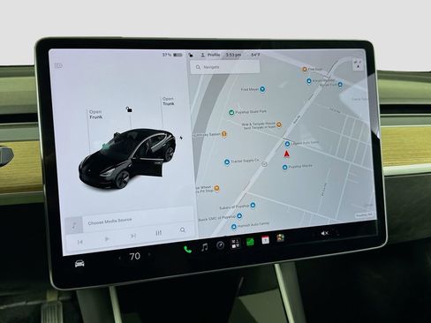 Used 2018 Tesla Model 3 Long Range RWD image 19
