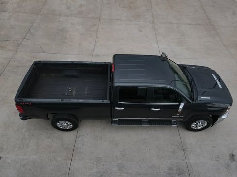 Used 2019 Chevrolet Silverado 2500 LTZ w/ Duramax Plus Package image 52