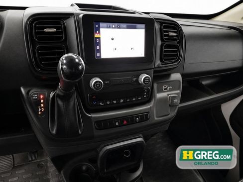 Used 2025 RAM ProMaster 2500 w/ Convenience Group FWD image 14