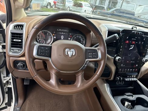 Used 2021 RAM 2500 Laramie AWD/4WD image 22