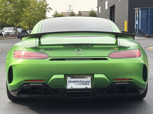 Used 2018 Mercedes-Benz AMG GT R image 20
