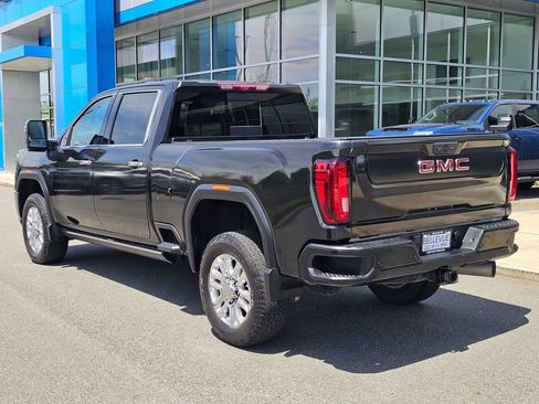 Used 2021 GMC Sierra 3500 Denali w/ Denali Ultimate Package AWD/4WD image 3